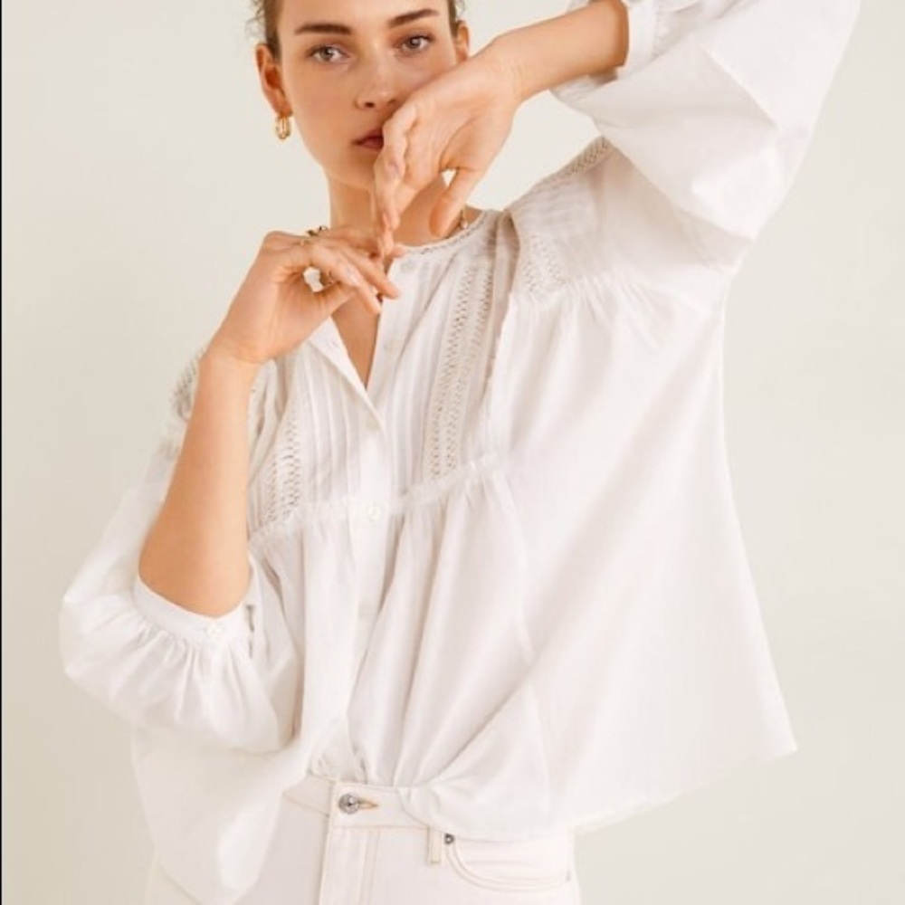 MANGO Embroidered Cotton Blouse Size S/M NWOT